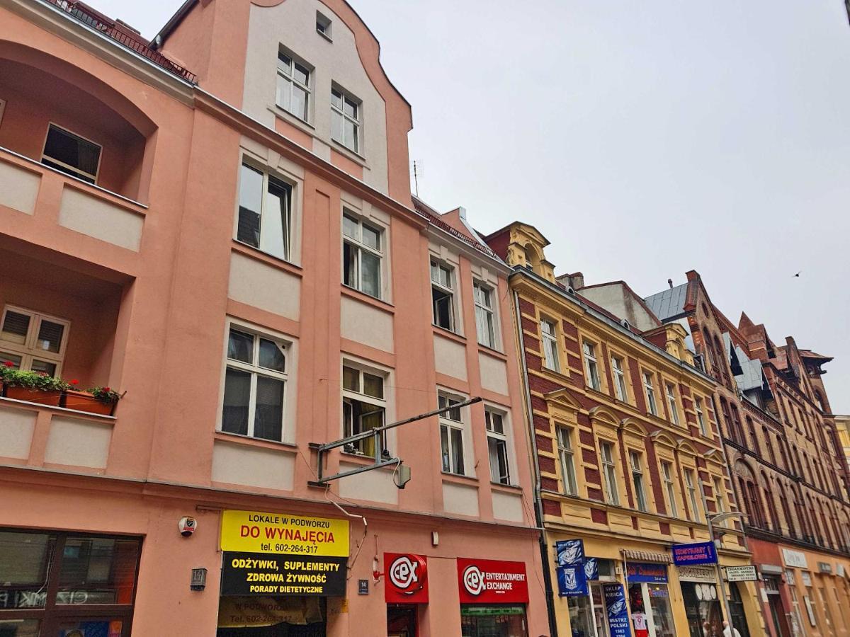 Apartament Nr 15 - 2 Pokoje Z Prywatnymi Lazienkami Centrum Познан Екстериор снимка